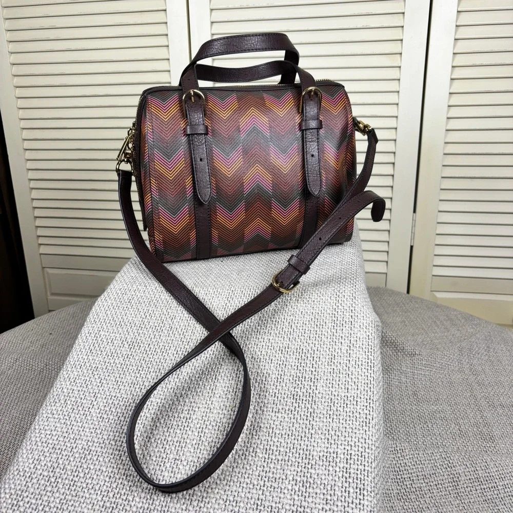 Fossil Brown Chevron Carlie Coated Fabric Harlow Print Satchel Crossbody Bag